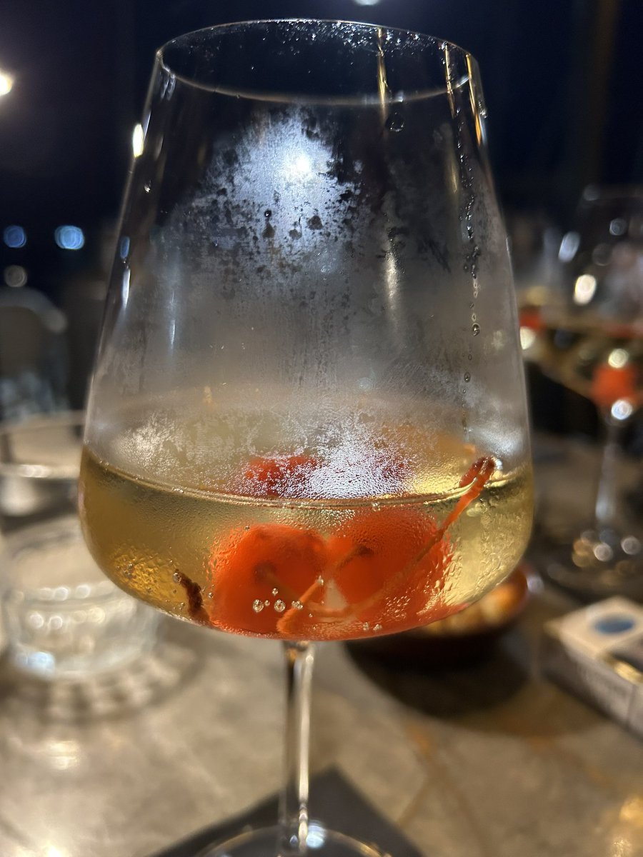 Στην υγειά μας!🥂