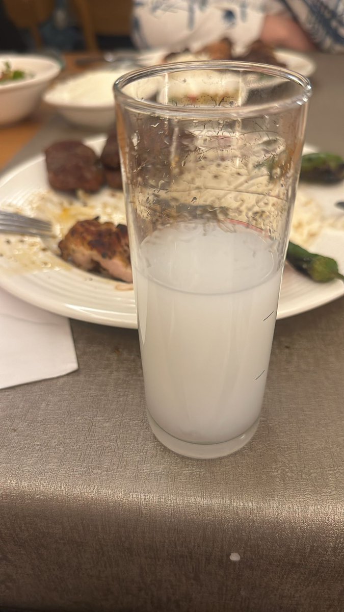 Gecenin sonunu merak ediyorum. 
Biz bu gece bi iş daha kuruyoruz.😂