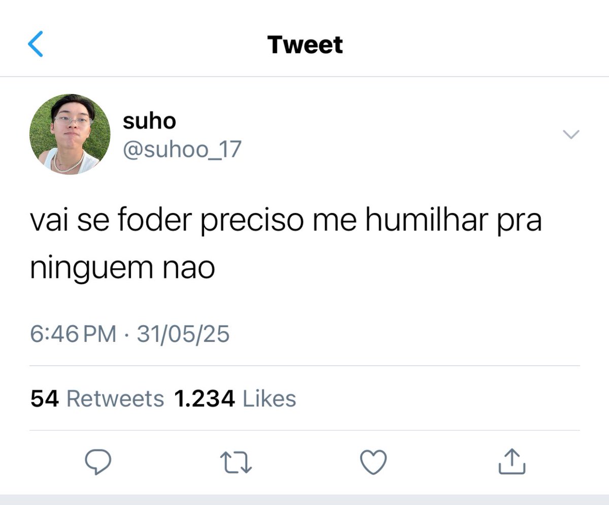 mari tweet media