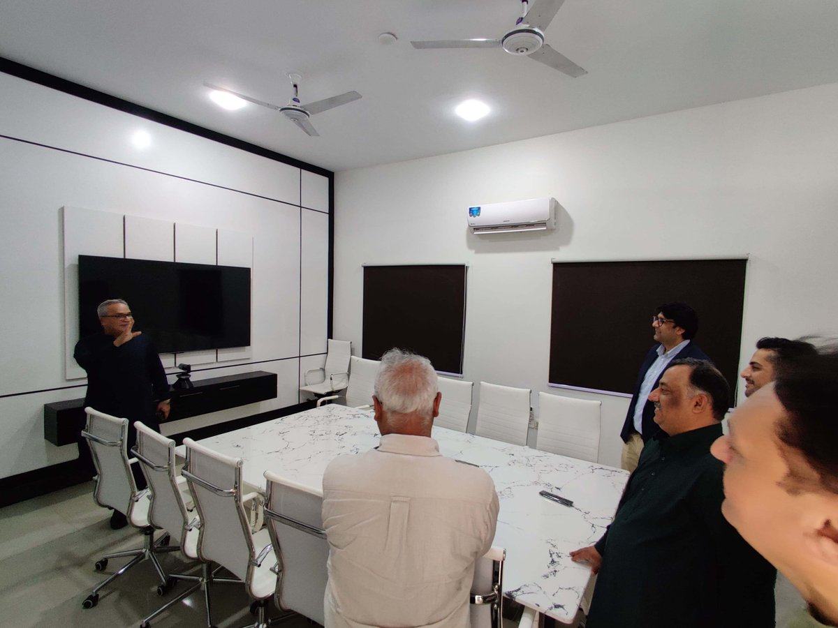 A Majid Bhurgri Institute of Language Engineering tweet media