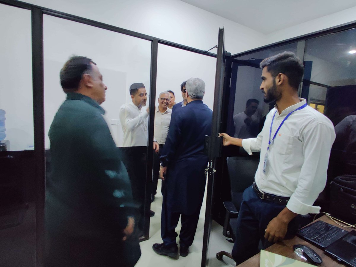 A Majid Bhurgri Institute of Language Engineering tweet media