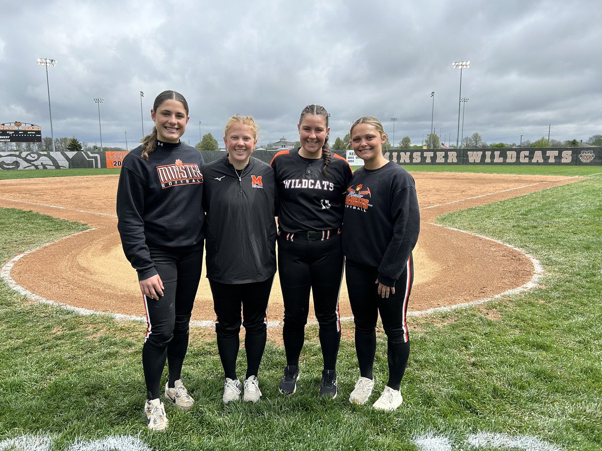 MinsterSoftball's tweet image. We finish our season 26-6. To say we’re proud of our girls would be an understatement.
Thank you to our seniors; our softball family is a better group of people and players because of you. Your legacy will live on forever.
Go Cats!
🥎🧡🐾