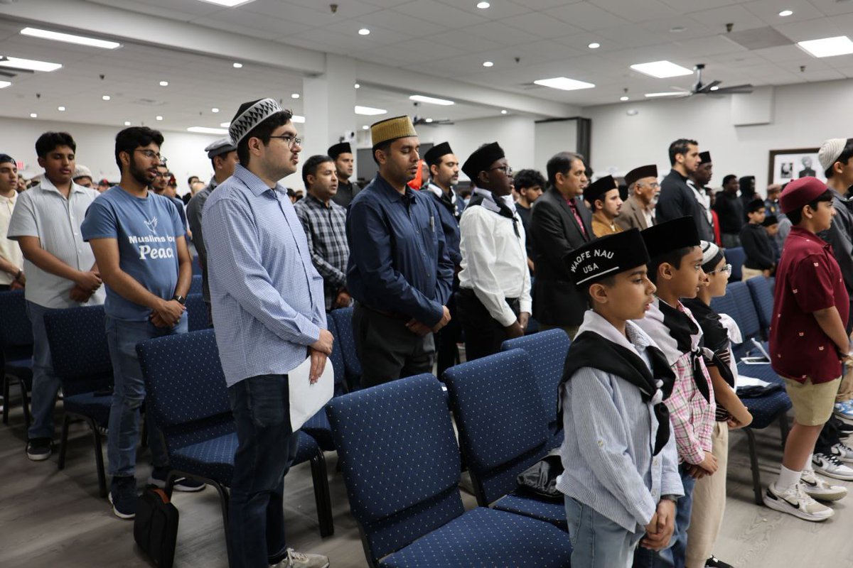 MKAMidWest's tweet photo. The Opening Session of Midwest Regional Ijtema 2025 was presided by Murabbi Abdullah Dibba Sahib @MuslimPresident, where Sadr Sahib encouraged Khuddam to greet fellow brothers with Salaam and strengthen the bond of brotherhood. #MidwestIjtema2025 #MKAUSA https://t.co/ZfCEms2uED