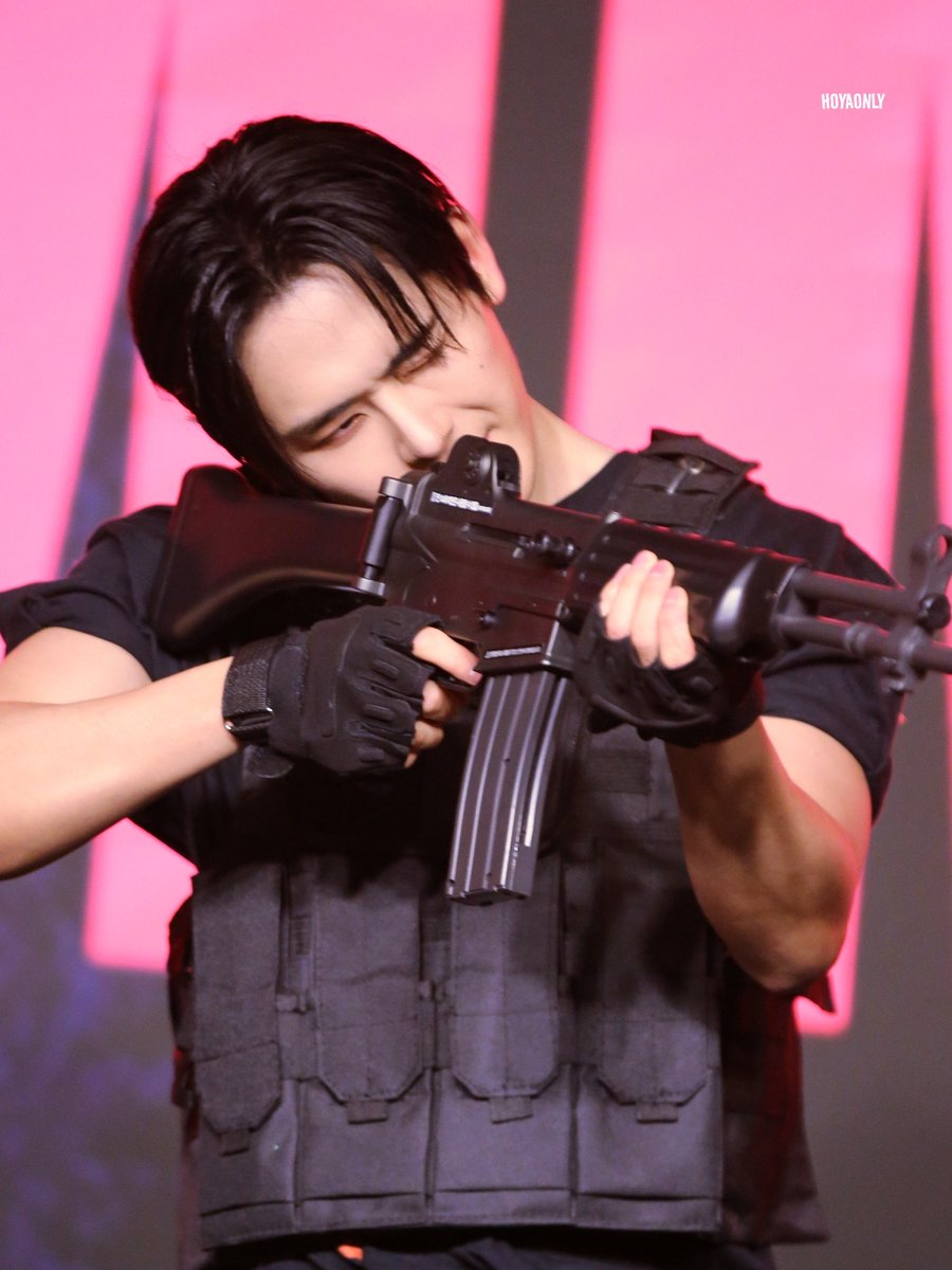 250510 이호원 팬미팅  
호나이퍼 믓져
#이호원 #호야 #HOYA #MBITIOUS 
 #ホヤ #イ・ホウォン #leehowon