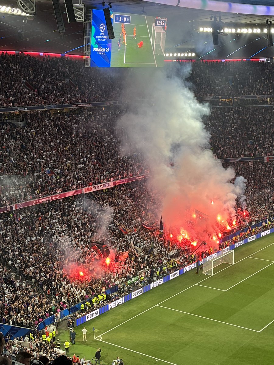 Je vous laisse imaginer l’ambiance… #PSGINT