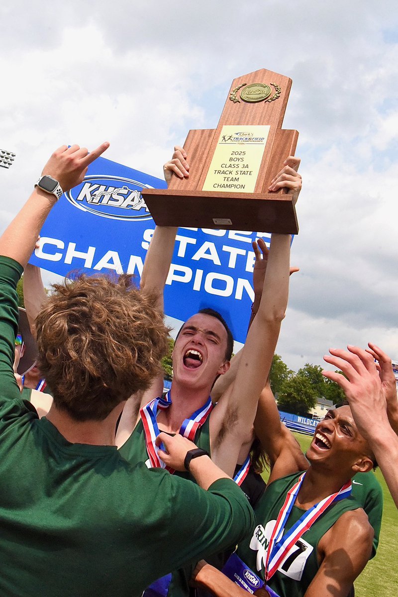 trinitysports's tweet photo. Trinity Track &amp; Field. KHSAA State Meet Update. 

With a total score of (77) points, Trinity is the 2025 KHSAA TRACK &amp; FIELD STATE CHAMPION. ☘️🏆 https://t.co/YJio6bdhSr