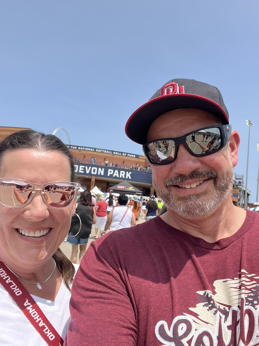 creek_3's tweet photo. @OUontheAir from section 15 #boomer https://t.co/ohYNvswJ6y
