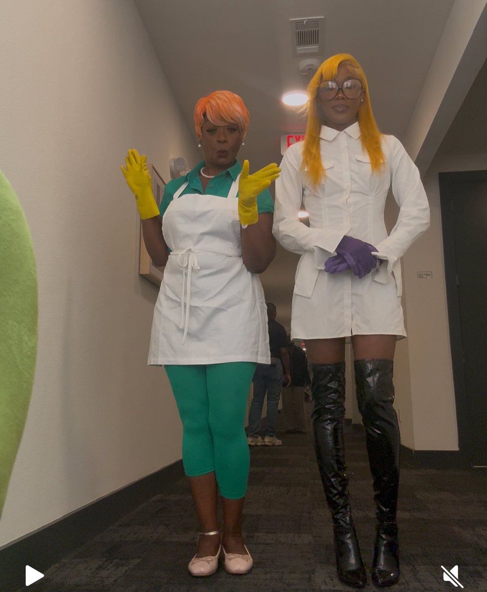 momma. i ain't even got no lab!