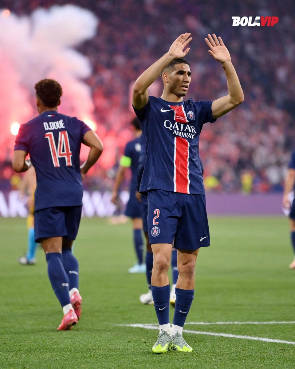 ¡El primero de la final de Champions! ⚽️

En tan solo 10 minutos, con una triangulación tremenda del PSG, Achraf Hakimi solo tuvo que empujar la pelota para poner en ventaja al equipo parisino.