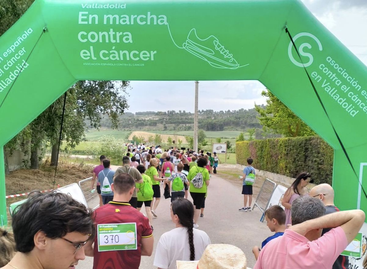 DiputaciónValladolid (@dip_va) on Twitter photo 🏃🏻♂️🏃🏻♀️ IV Marcha a favor de <a href="/ContraCancerEs/">Asociación Española Contra el Cáncer</a> en Fombellida.
El vicepresidente y alcalde, Víctor Alonso, comparte la jornada con medio millar de participantes.
Un nuevo ejemplo de la solidaridad de los vecinos de nuestros pueblos. ¡Gracias! 🏃🏻♂️🏃🏻♀️ IV Marcha a favor de <a href="/ContraCancerEs/">Asociación Española Contra el Cáncer</a> en Fombellida.
El vicepresidente y alcalde, Víctor Alonso, comparte la jornada con medio millar de participantes.
Un nuevo ejemplo de la solidaridad de los vecinos de nuestros pueblos. ¡Gracias!