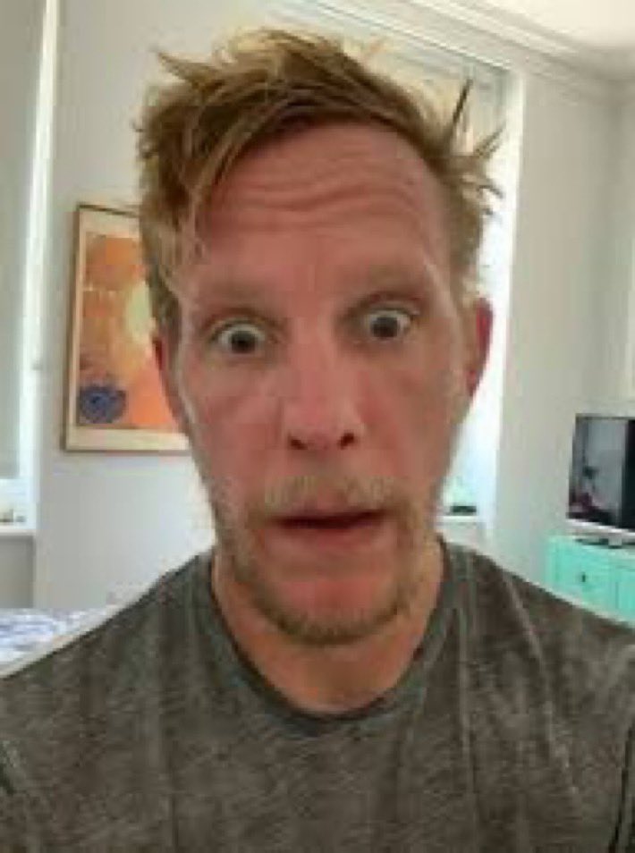 The best part of Billie Piper returning to #DoctorWho as the 16th Doctor is that it is going to piss off unemployed and unemployable former minor jobbing actor Loozza Fox mightily. Billie still has a very successful acting career. Made my day. 🤣#BilliePiper #LoozzaFox