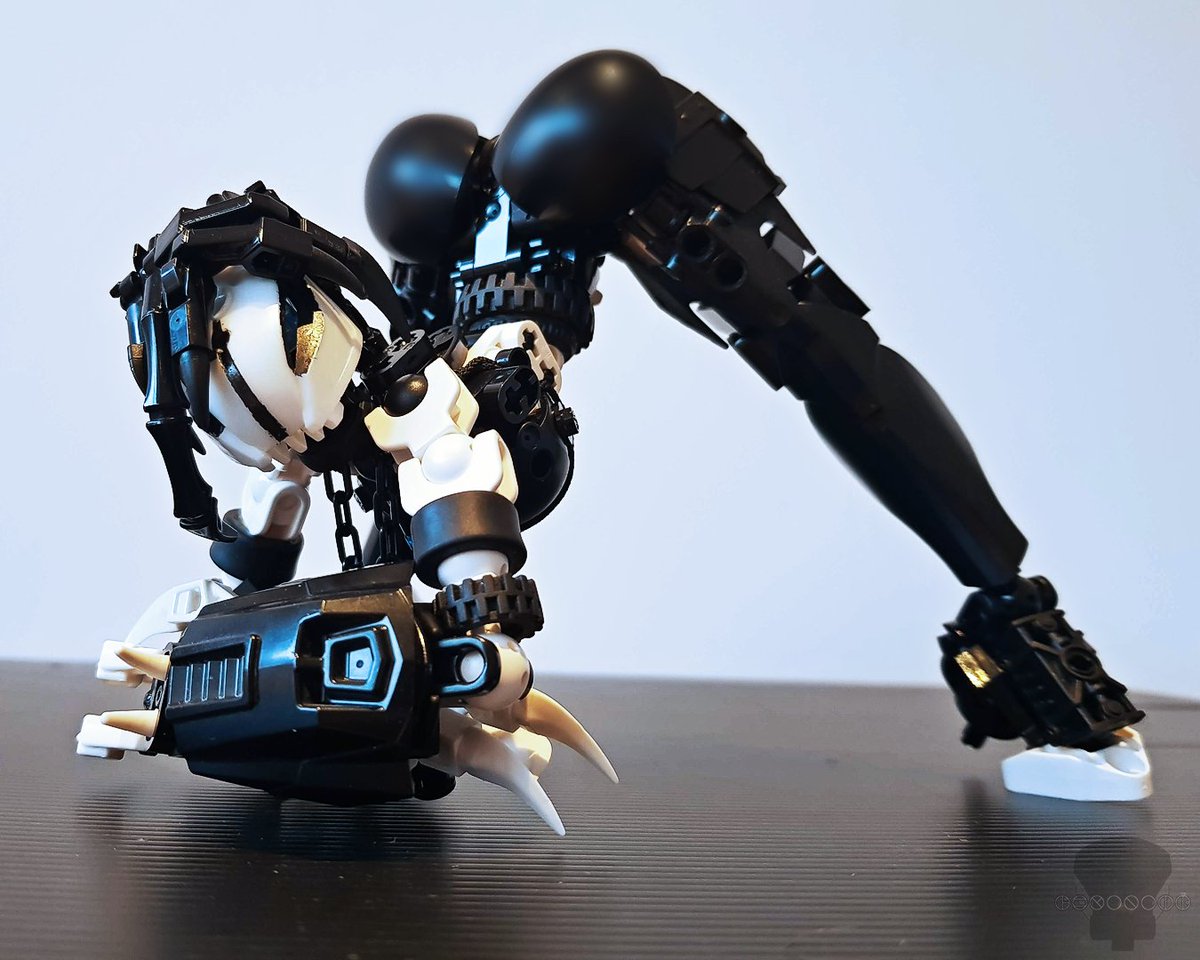 King_of_Vulpera's tweet photo. I got dared can't do anything against that

Was the best I could do

Now follow my Bionicle account @Reyonoid as well https://t.co/Y4BQOn1zI6