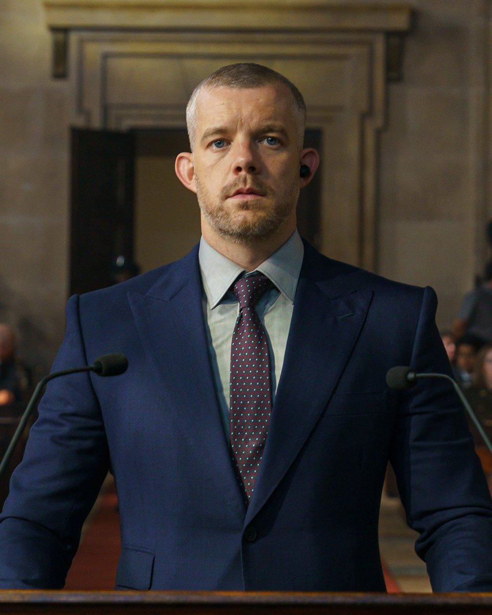 thewarbetweentv's tweet image. Meet Salt and Barclay, played by Gugu Mbatha-Raw and Russell Tovey ⛰️🌊
THE WAR BETWEEN THE LAND AND THE SEA is coming soon to @BBCiPlayer in the UK and @DisneyPlus where available.