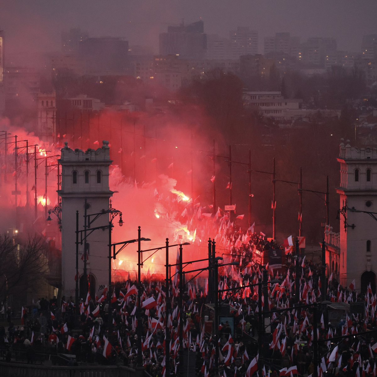 Zróbmy sobie wszyscy jutro Wielki Marsz Niepodległości. 🇵🇱