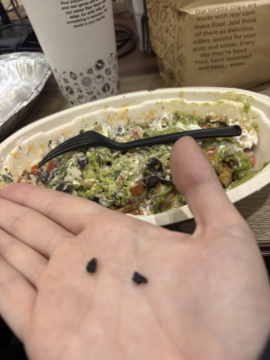 broadwaypuck's tweet photo. Hey @ChipotleTweets what was in my lunch? Nearly broke a tooth crunching on this…rock? Char?? Help???? https://t.co/PaSWIE5iNO
