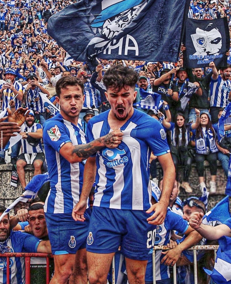 PedrooA09's tweet photo. VITINHA MADE IN PORTO 

UEFA Youth League 🏆
Campeonato Português 🏆 🏆
Taça de Portugal 🏆🏆
Campeonato Francês 🏆🏆🏆
Taça de França 🏆🏆
Supertaça Francesa 🏆🏆🏆
Champions League ⏳ https://t.co/YvfS4jNBD8