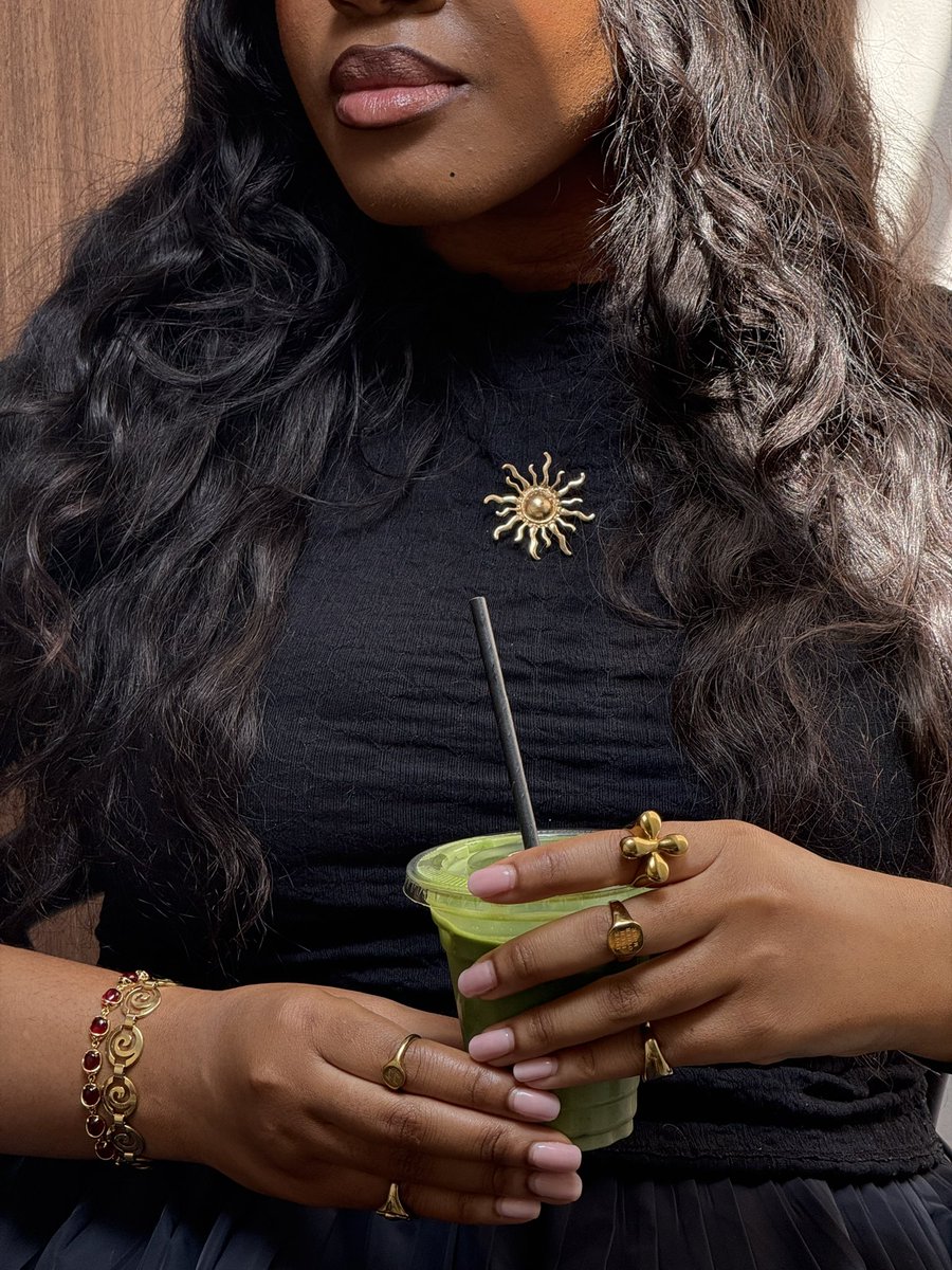 What a day in outfits and drinks 😌.