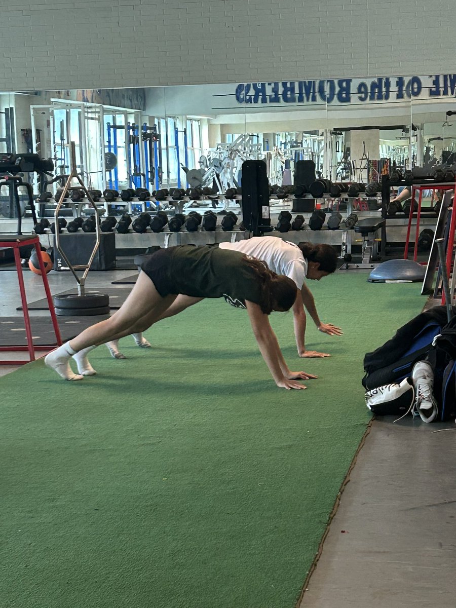 Tournament ☔️ out this weekend, so I got to workout with my favorite workout buddy! ❤️ pushing each other! <a href="/njintensity2010/">Jersey Intensity 2010</a> <a href="/intensitykod/">Kevin ODonnell</a> <a href="/SummersMethod/">SummersMethod</a>