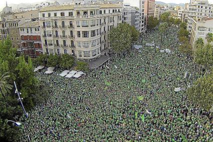 Joan Viudès (@viudes74) on Twitter photo Ho tornarem a fer i tornarem enviar el <a href="/ppbalears/">PP Balears</a> a l'oposició.
I a <a href="/voxbaleares/">VOX Baleares</a>, al Mercadona de Puigderrós. Ho tornarem a fer i tornarem enviar el <a href="/ppbalears/">PP Balears</a> a l'oposició.
I a <a href="/voxbaleares/">VOX Baleares</a>, al Mercadona de Puigderrós.