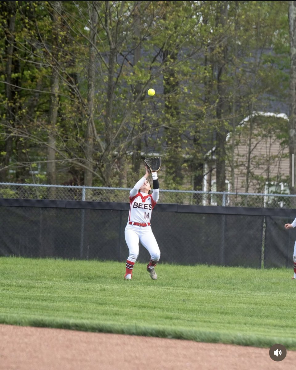 Brecksville-Broadview Heights HS Softball (@bbhbeessoftball) on Twitter photo Congratulations <a href="/g_dasenbrook/">Gianna Dasenbrook 2028, #15</a> on the following awards earned this season:
1st Team Suburban League
1st Team all NE Ohio District Congratulations <a href="/g_dasenbrook/">Gianna Dasenbrook 2028, #15</a> on the following awards earned this season:
1st Team Suburban League
1st Team all NE Ohio District