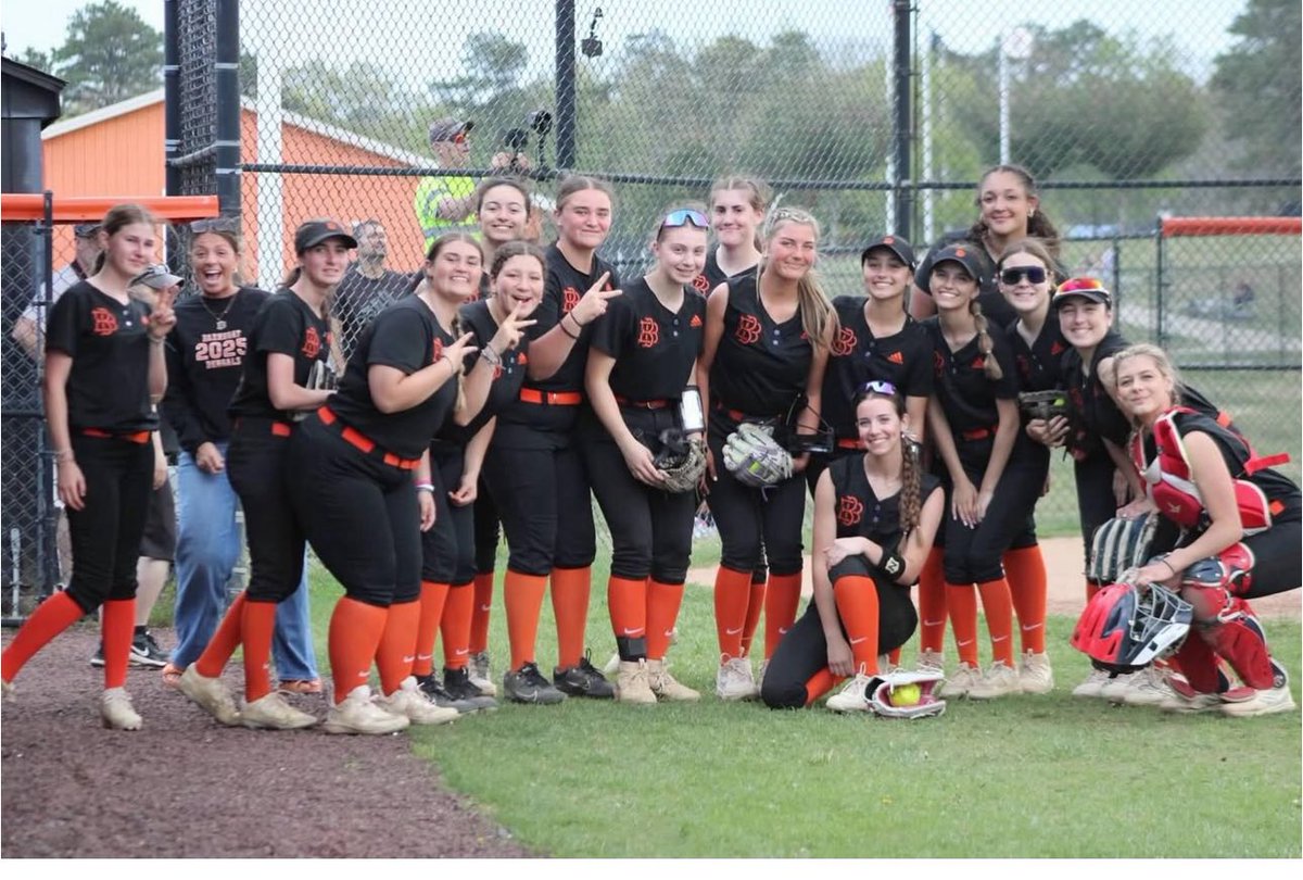 Riley Schmidt (@ryschmidt2026) on Twitter photo Year 3οΈβ£βοΈπ§‘π€#team21 wonβt be forgotten! Next up summer ball βοΈπ₯<a href="/CoachPalmieri/">ππ’πππ π£πππ πππ₯π</a> Year 3οΈβ£βοΈπ§‘π€#team21 wonβt be forgotten! Next up summer ball βοΈπ₯<a href="/CoachPalmieri/">ππ’πππ π£πππ πππ₯π</a>