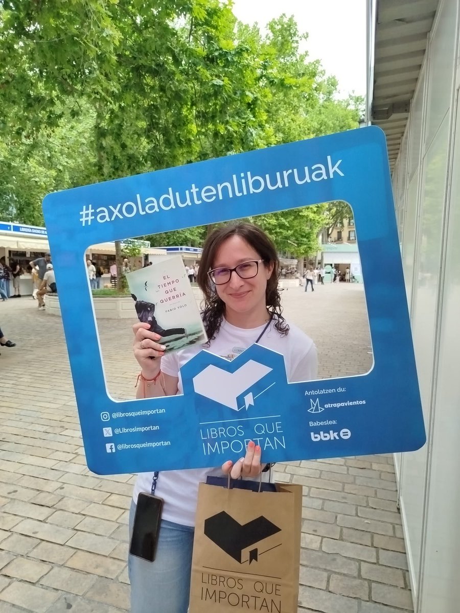 Atrapavientos's tweet image. 👋 Nos despedimos de Bilbao con el corazón lleno.

🙌 Gracias por cada libro, cada dedicatoria, cada emoción compartida.

Eskerrik asko bihotzez, Bilbo!
Hurrengo urtera arte! 📚

#librosqueimportan #axoladutenliburuak @atrapavientos @bbk_eus