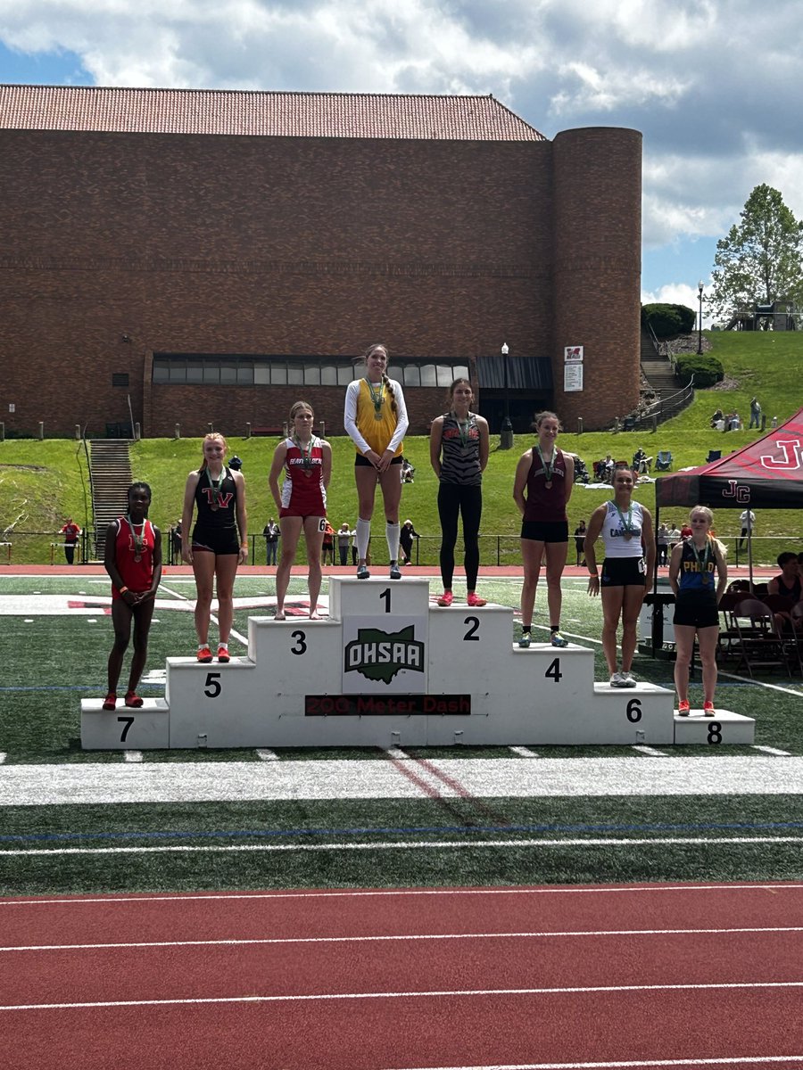 TuskyTrack's tweet image. Savannah Ashton, event #3, showing us how it's done with a 5th place finish. To the podium you go, young lady!!