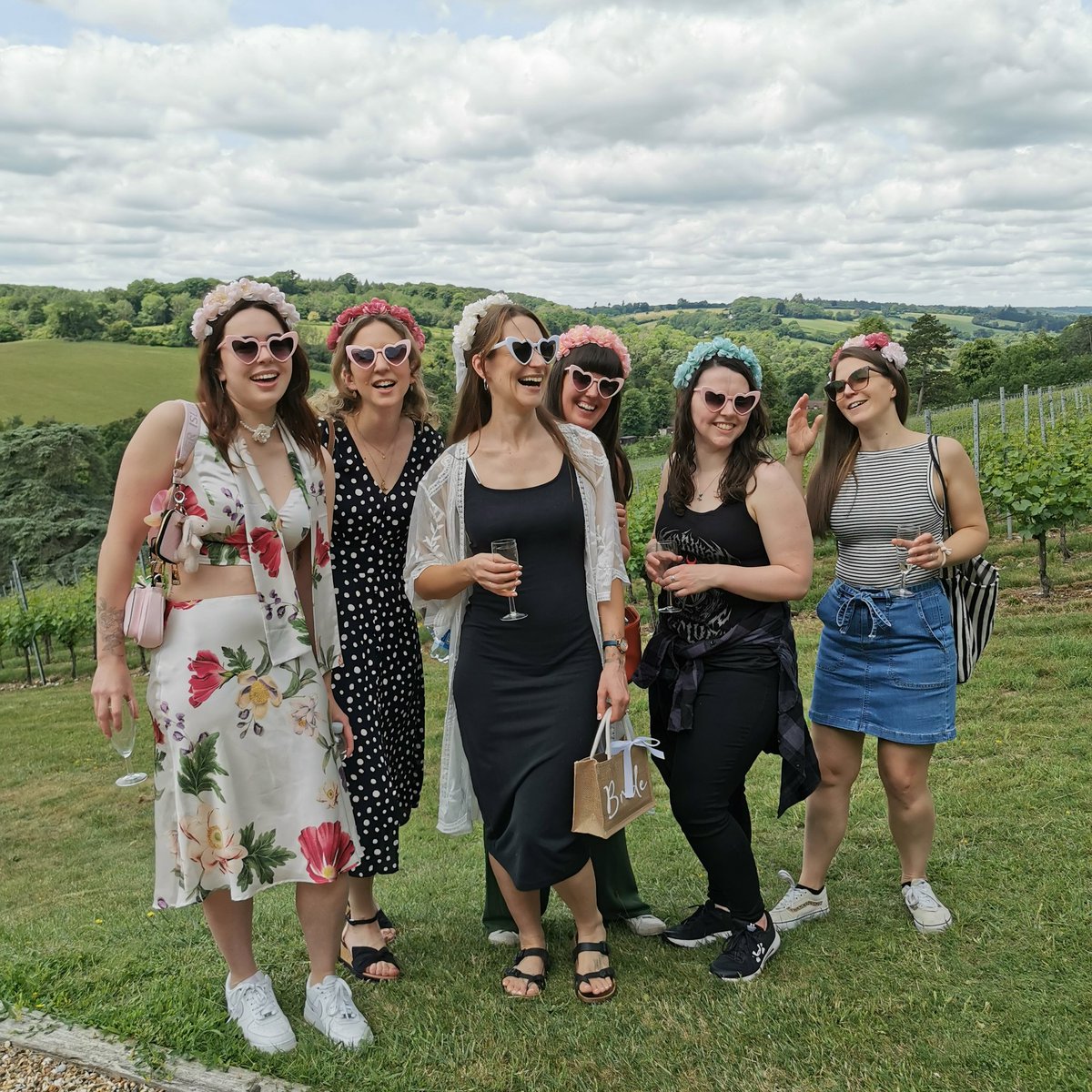 Hayley's hens hightail to Henley for  fun and fizz.