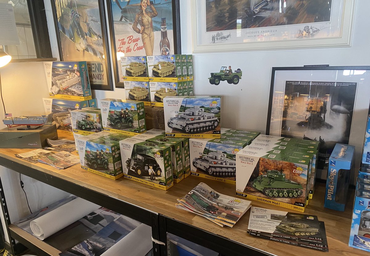 Inclitus Regnum 🇵🇱 (@inclitusregnum) on Twitter photo Gratki <a href="/COBI_Bricks/">COBI Bricks</a> za znakomity marketing.
Pół sklepu w muzeum lotnictwa w Caen wypełnione waszymi tematycznymi klockami. Brawo! Gratki <a href="/COBI_Bricks/">COBI Bricks</a> za znakomity marketing.
Pół sklepu w muzeum lotnictwa w Caen wypełnione waszymi tematycznymi klockami. Brawo!