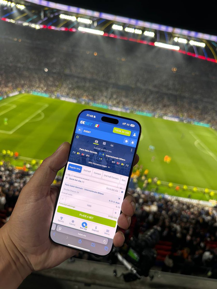 Hasta en el estadio están apostando por el gol de Lautaro Martínez 😎 

Apostá en vivo con #1XBET 📱 ¡Regístrate ahora! ➡️ cropped.link/registrotwitter