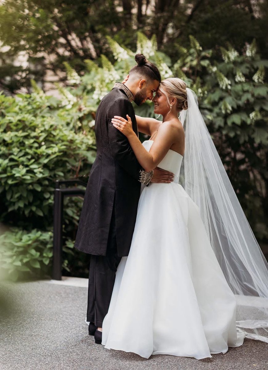 Princeali4125's tweet photo. To the rest of our lives, and the most beautiful bride that’s ever been ❤️❤️❤️ @Victori69447452 https://t.co/YnoMWw4YQ2