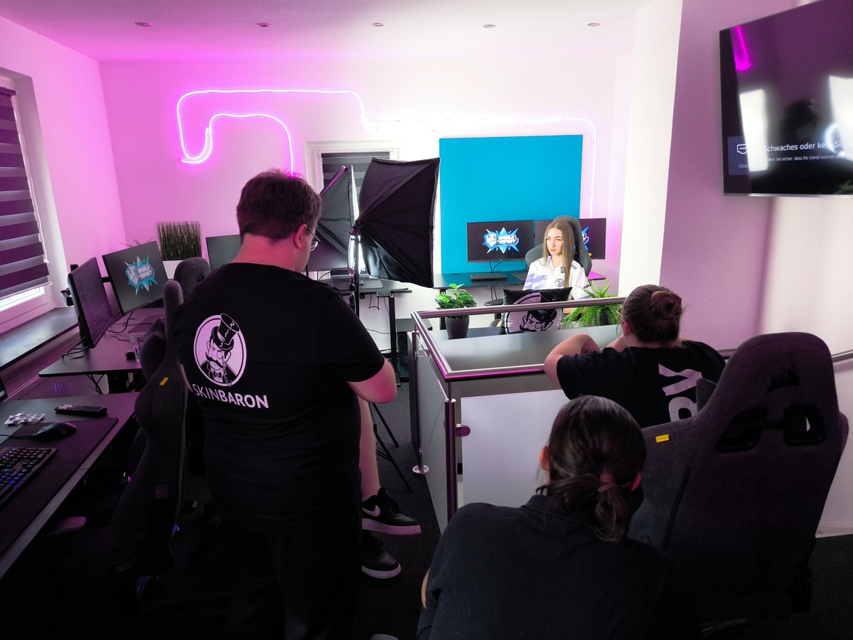 RVMultigaming's tweet image. Das eventuell beste Bootcamp in Deutschland?

#4ThePlayer