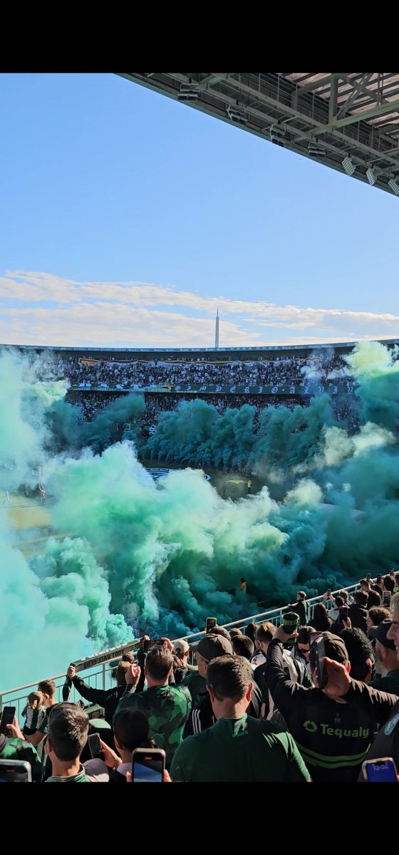 jrsprada's tweet photo. Tem isso na champions?
#Coritiba #ChampionsLeague https://t.co/lxfeBiuhFv