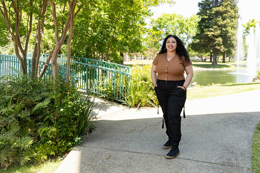 stan_state's tweet image. #StanGrad: Destini Hernandez Looks to Inspire Future Generations ❤️💛

Read her story: ow.ly/WsTm50VY8vT