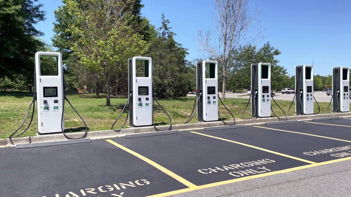 A White House freeze on EV charger funds crossed the legal line, according to a new GAO report. ow.ly/f7Za50W1LnC