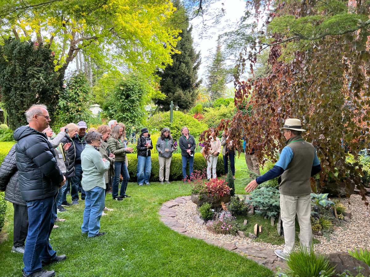 Last call! 🌿 The Freeland &amp; Sabrina’s Garden Experience is this Thurs &amp; Fri—just a few spots left!

Road trip to #Napa for 2 unforgettable days with Rebecca Sweet. Hands-on workshops, gorgeous gardens, and fresh inspiration await!

Grab your spot: freelandandsabrina.com