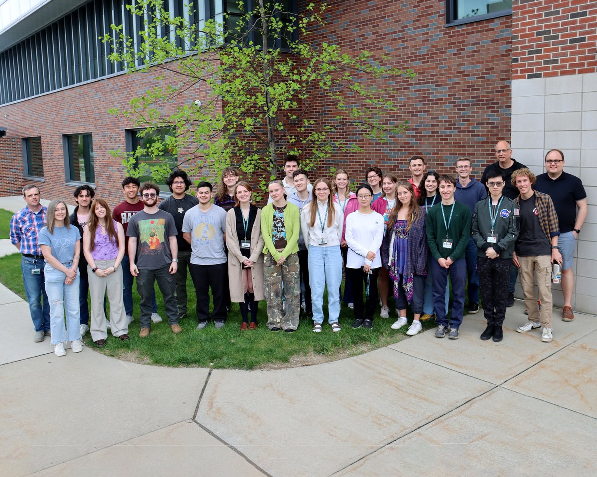 Facility for Rare Isotope Beams (FRIB) (@friblab) on Twitter photo Undergraduate students from a variety of US institutions gathered at FRIB for the <a href="/NSF/">U.S. National Science Foundation</a>-supported Nuclear Science Summer School (NSÂł) to learn about nuclear science and astrophysics through hands-on activities and lectures by FRIB scientists.
Learn more: spr.ly/6004NAFf2 Undergraduate students from a variety of US institutions gathered at FRIB for the <a href="/NSF/">U.S. National Science Foundation</a>-supported Nuclear Science Summer School (NSÂł) to learn about nuclear science and astrophysics through hands-on activities and lectures by FRIB scientists.
Learn more: spr.ly/6004NAFf2