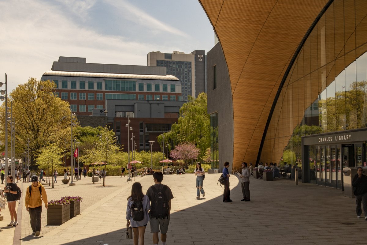 admissionsTU's tweet photo. Transfer students! Remember that the sooner you submit your application, the sooner you will receive a decision! Transfer application deadline is coming up SOON on June 1. Get started now via link in bio 🦉🍒 https://t.co/VX2a7ItNuu