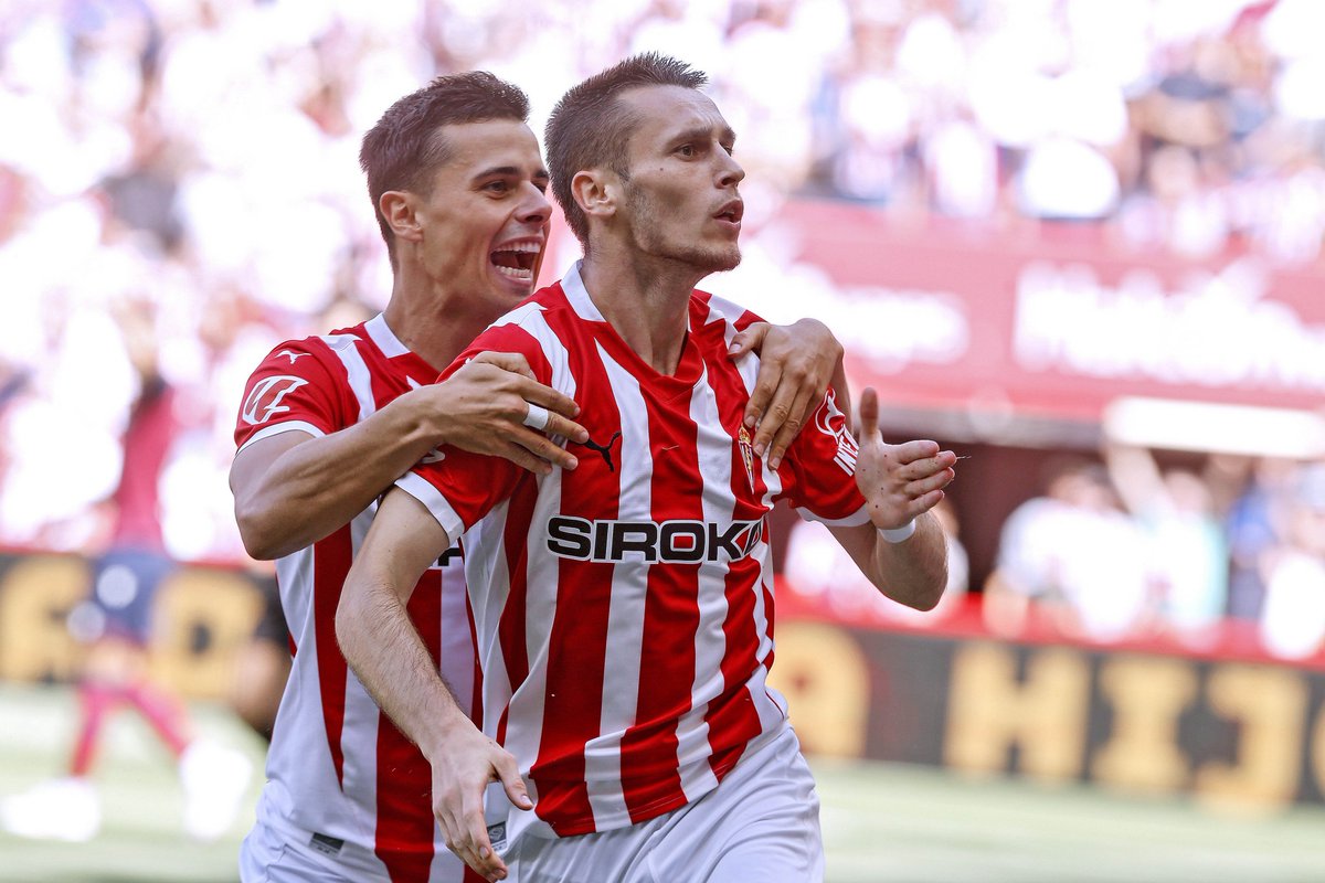 Pingugol's tweet image. Pues ya que se ha terminado la temporada del Sporting es momento de hacer un repaso del año de Don Jonathan Dubasin
-37 partidos, 36 de titular
-3153 minutos jugados(85 por partido)
-8 goles(🥈del equipo)
-9 asistencias(🥇)
-17 G/A(🥇)
-6 penaltis provocados(🥇de la liga‼️)