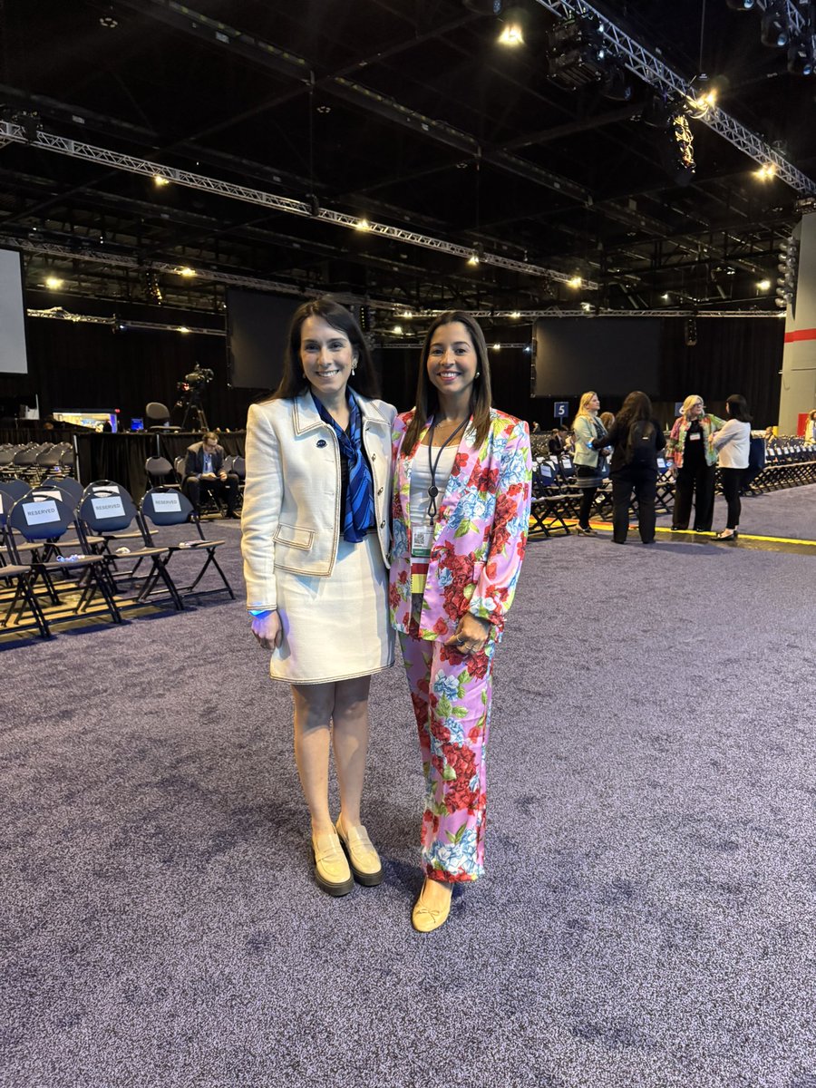 Coral Olazagasti, MD (@colazagasti) on Twitter photo So proud of you friend <a href="/AnaVManana/">Ana I. Velázquez Mañana, MD, MSc, FASCO</a>
Break that glass ceiling 💥 So proud of you friend <a href="/AnaVManana/">Ana I. Velázquez Mañana, MD, MSc, FASCO</a>
Break that glass ceiling 💥