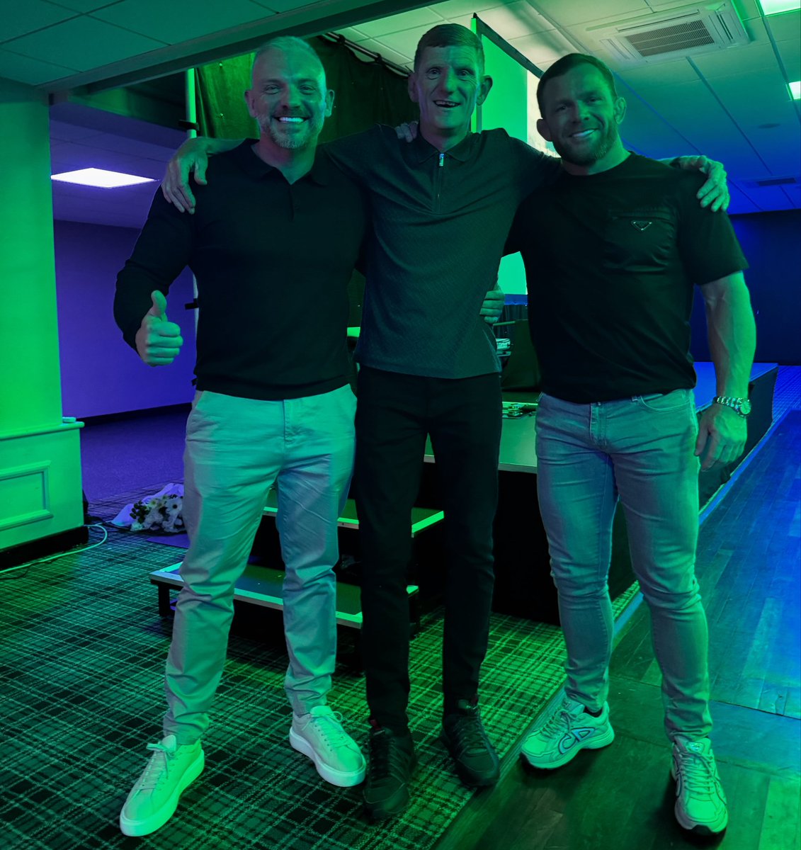 jon edge 👻 (@jonedge79) on Twitter photo 