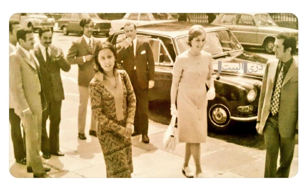 نجاة الصانع وناجي سعود الزيد وعدنان العقيل ايام الدراسة فى بريطانيا عام ١٩٧٠