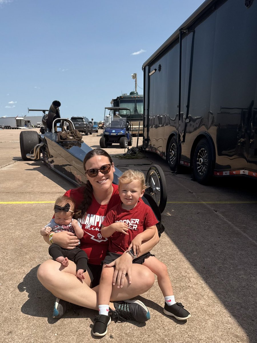 Multitasking today! Cheering on Daddy in Ark City, KS but listening to <a href="/OUontheAir/">SoonerSportsNetwork</a> and yelling BOOMER SOONER!