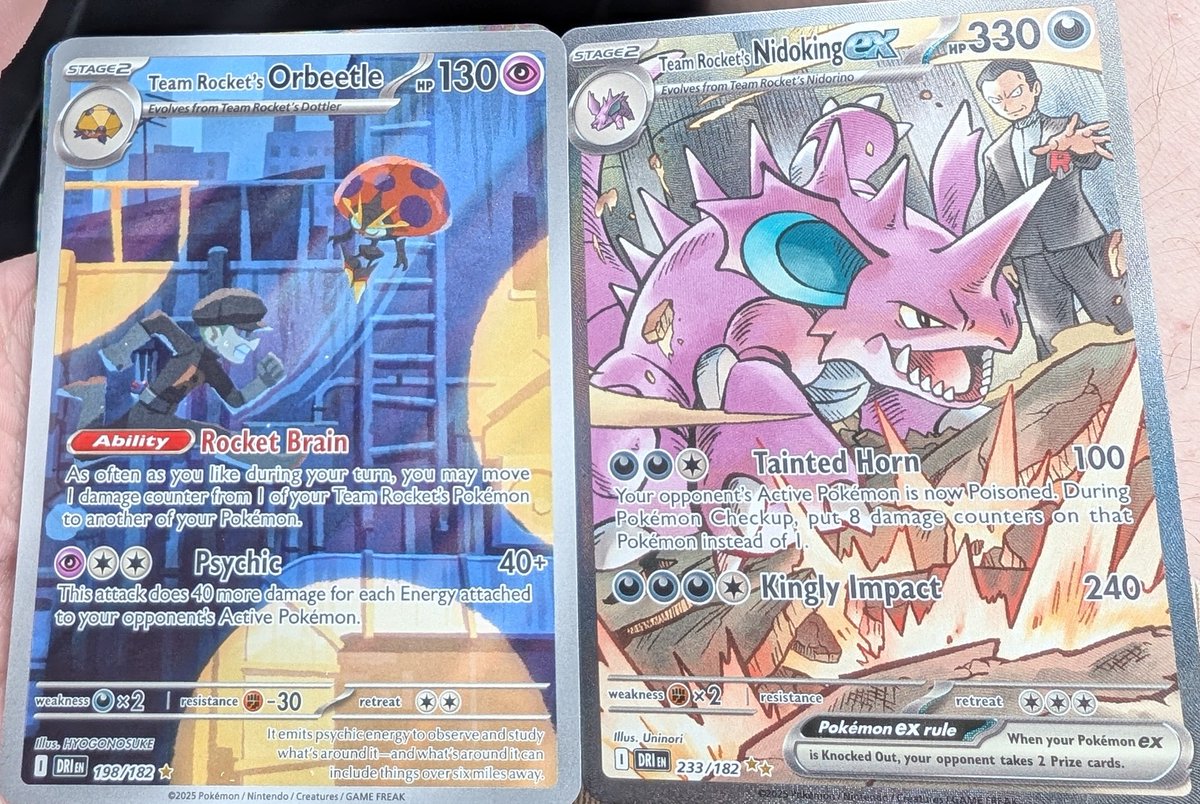 Might've opened another 7 packs and got these two 🥴