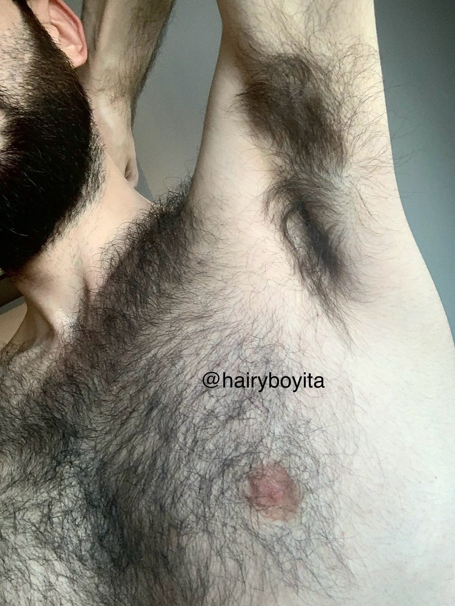 > Fa caldo e i miei peli oggi puzzavano un botto 😈

> It’s hot and today my hair stink a lot 😈

#hairy #beard #chest #pits #stink #smell #fetish #findom #cashmaster #cashpig #send #serve #obey