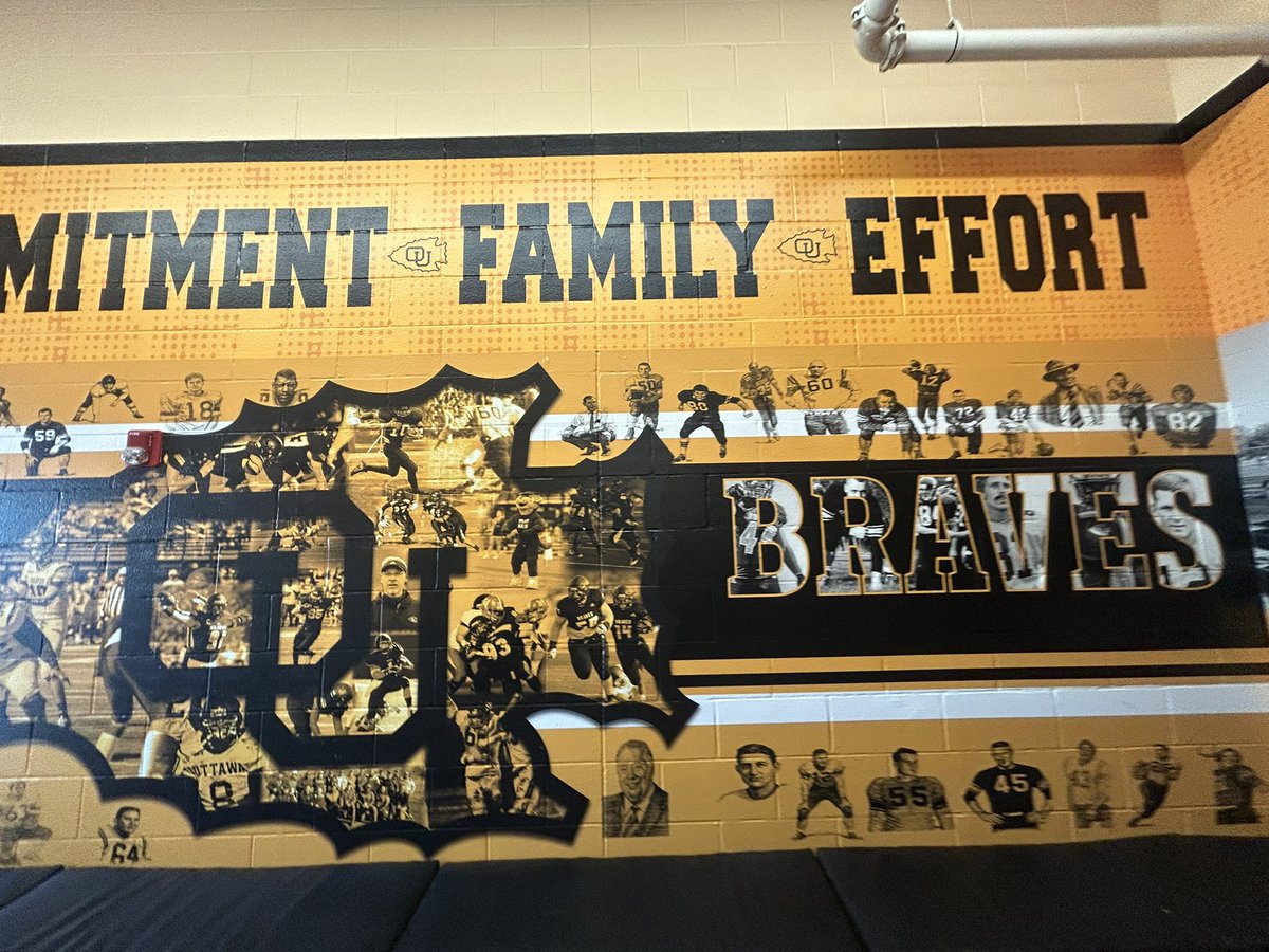 Wyatt Creighton (@wyattcreight7) on Twitter photo HUGE thank you to <a href="/OttawaBravesFB/">Ottawa Braves Football</a> <a href="/Coach_CEdwards/">Coach Edwards</a> for having me out on a visit!
Had a great time and can’t wait to be back for Mega camp. <a href="/Payton_Newkirk/">Payton Newkirk</a> HUGE thank you to <a href="/OttawaBravesFB/">Ottawa Braves Football</a> <a href="/Coach_CEdwards/">Coach Edwards</a> for having me out on a visit!
Had a great time and can’t wait to be back for Mega camp. <a href="/Payton_Newkirk/">Payton Newkirk</a>