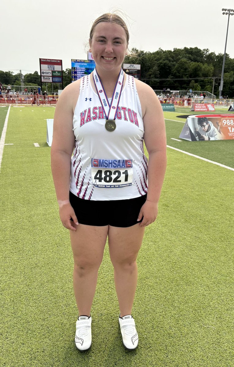Washington's Alyssa Repke is the state champion in the Class 4 girls discus!