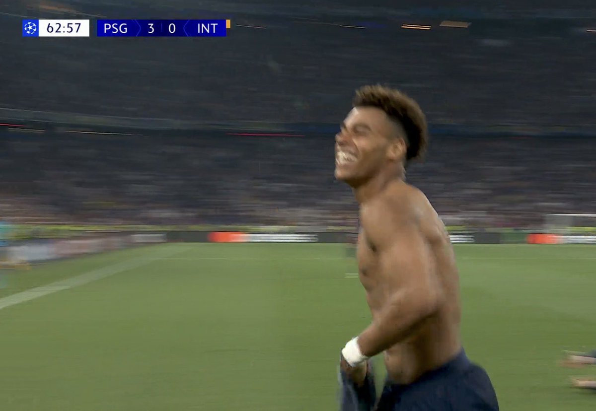 CentralDoBrega's tweet photo. AQUI ACABOU!!!!!!!

GOL DO PSG, 3 A 0

ESSE DOUÉ É BOM PRA CARALHO

O REGEN DO NEYMAR É PICA https://t.co/EXD5D9e9cT