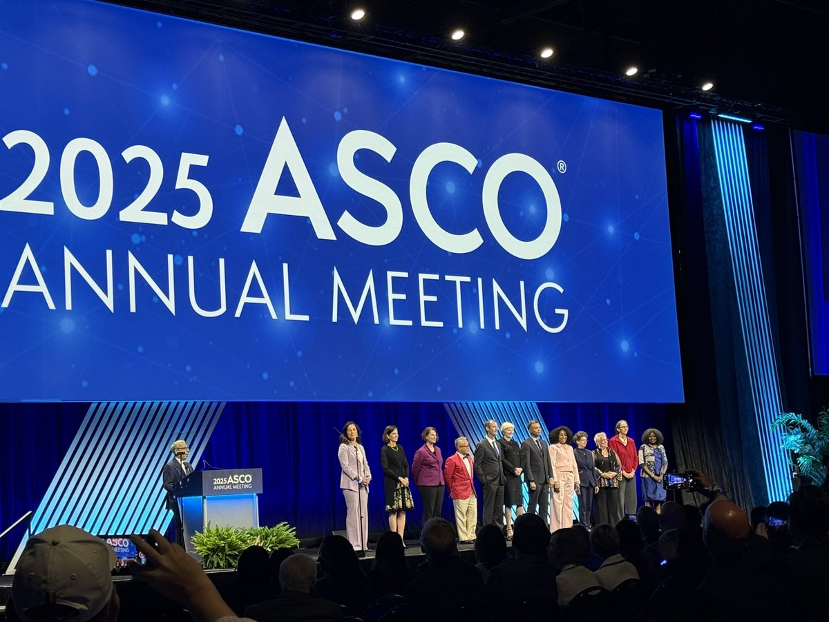 Congratulations <a href="/HKlepinMD/">Heidi Klepin</a> on the <a href="/ASCO/">ASCO</a> Award for Geriatric Oncology! Master clinician, educator, scientist and just overall good human 🩷 <a href="/WakeCancer/">Wake Forest Baptist - Comprehensive Cancer Center</a> <a href="/AtriumHealthWFB/">Atrium Health Wake Forest Baptist</a>