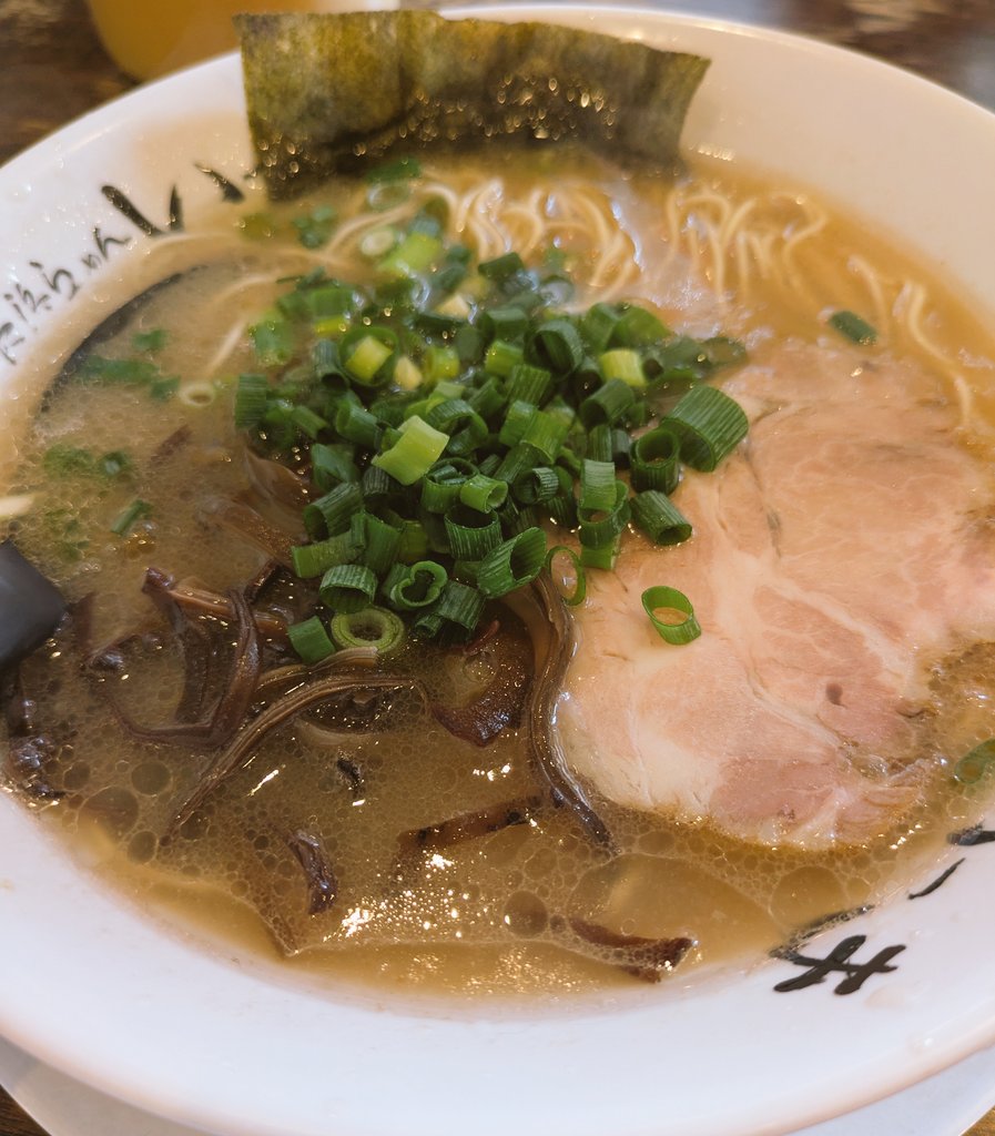 Dera2019's tweet photo. おはようございます。
お腹痛くて寝てました。 https://t.co/XBguyjpJn2